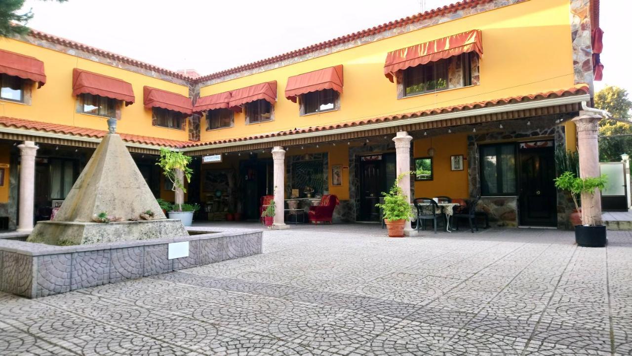 Isis De Cuenca Alojamiento Superior Arcas Exterior foto